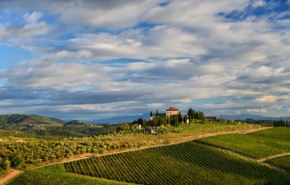 Picture the sky, clouds, trees, mountains, house, hills, field, Italy