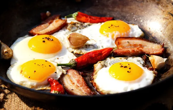 Meat, pepper, scrambled eggs, bacon, egg, meat, pepper, bacon