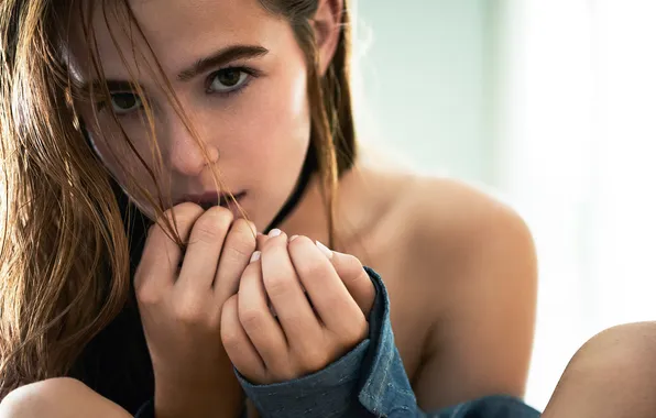 Picture look, face, model, hands, makeup, actress, hairstyle, fingers