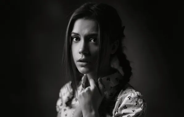 Portrait, Xenia, Kseniya Kokoreva, b & W photograph, Vasiliy Zhukov