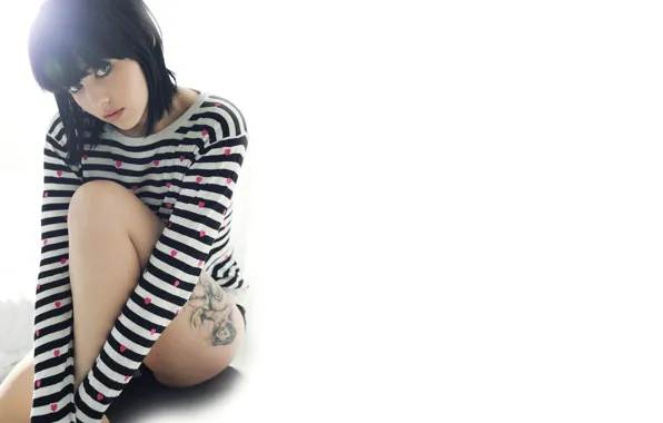 Picture look, background, brunette, tattoo, Mellisa Clarke