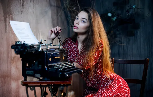 Picture polka dot, dress, glasses, sponge, typewriter