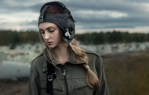 Portrait, helmet, Elena, Lena, Tatiana Mercalova