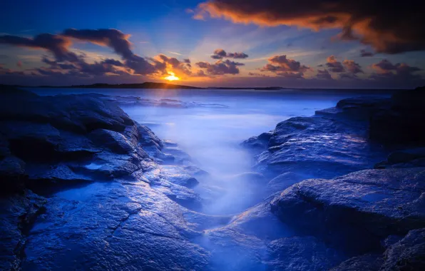 Picture beach, rocks, dawn, morning