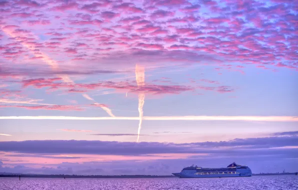 Picture sea, the sky, clouds, ship, glow, liner