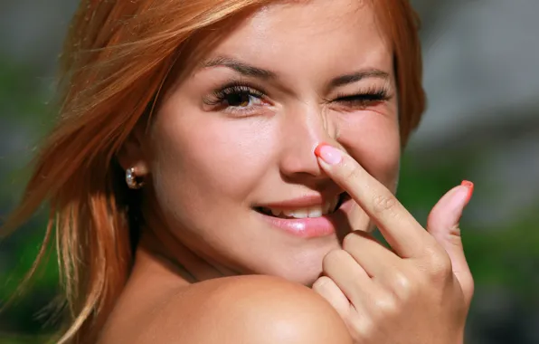 Girl, red, Violla A, fun
