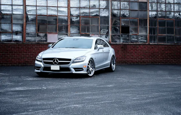 Picture CLS, Silver, The building, Mercedes Benz, Power, 550, Windshield