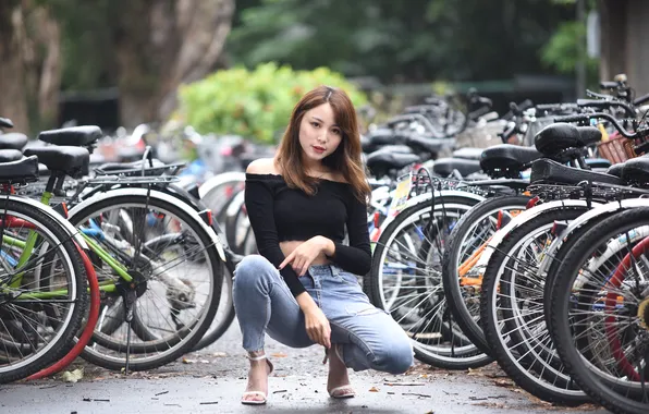 Girl, the city, Ashley, bikes