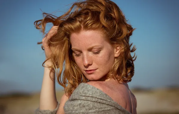 Freckles, redhead, Anna, curls, Roman Prošek