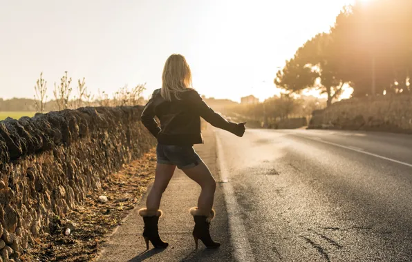 Road, girl, the situation