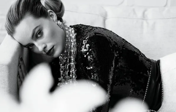 Girl, pose, beads, black and white, Vogue, Margot Robbie