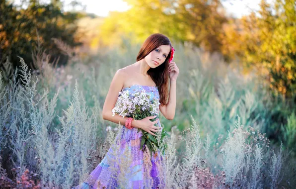 NATURE, DRESS, FLOWERS, BROWN hair, TREES, SHRUBS, BOUQUET