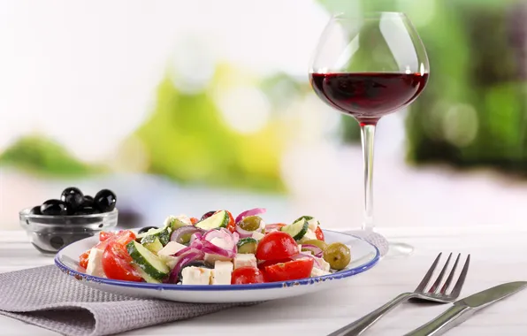 Wine, glass, plug, olives, napkin, salad