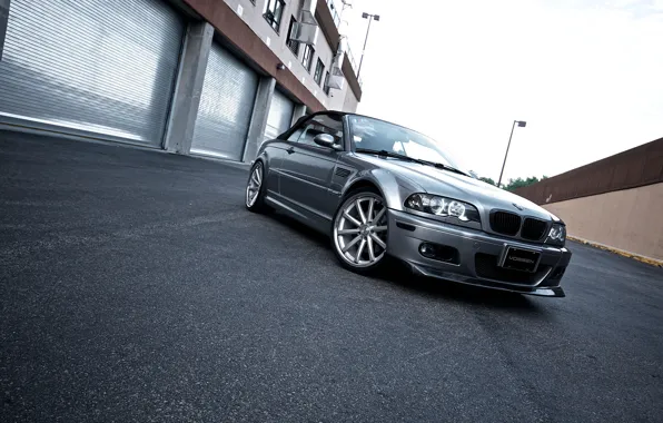 Picture the building, BMW, silver, BMW, convertible, E46, the front part, silvery