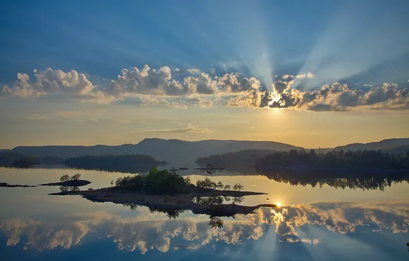 The sky, water, clouds, reflection