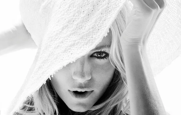 Picture hat, actress, blonde, black and white, Sienna Miller, celebrity, Sienna Miller