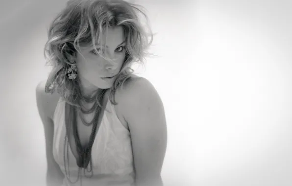 Black & white, smile, Jessica Biel, beauty, lips, hair, look, actress