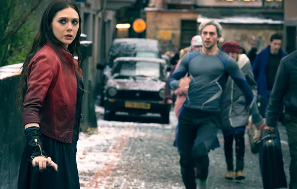 Picture The Avengers, Scarlet Witch, Aaron Taylor-Johnson, Elizabeth Olsen, Quicksilver, Pietro Maximoff, Wanda Maximoff, Avengers:Age Of …