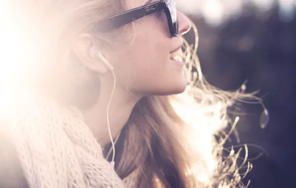 Girl, the sun, rays, light, smile, music, mood, headphones