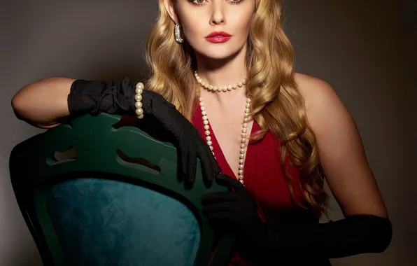 Model, Pose, Gloves, Dress, Necklace, Carla Monaco