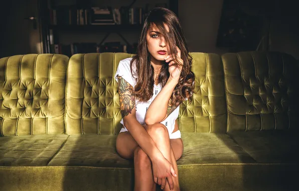 Makeup, tattoo, legs, sponge, Miro Hofmann