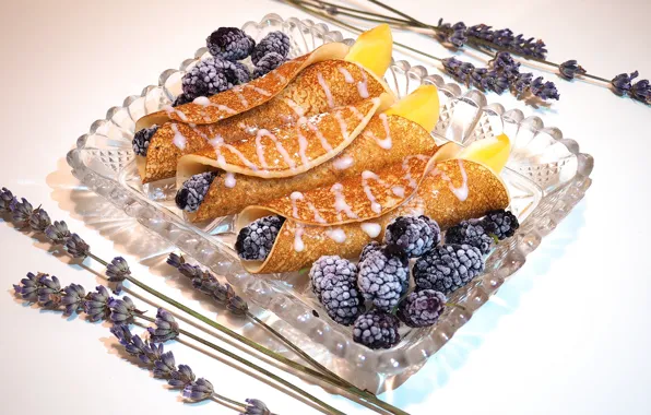BlackBerry, lavender, tube, pancakes