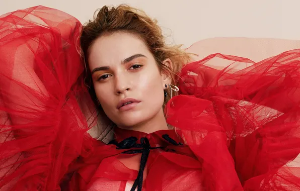 Look, girl, Lily James