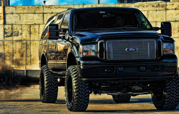 Ford, Limited, Excursion
