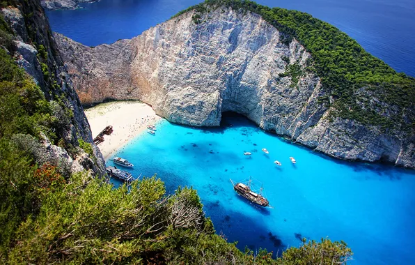 Picture sand, forest, beach, mountains, rocks, height, ships, plants