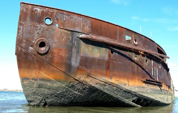 Sea, the sky, ship, rust, case