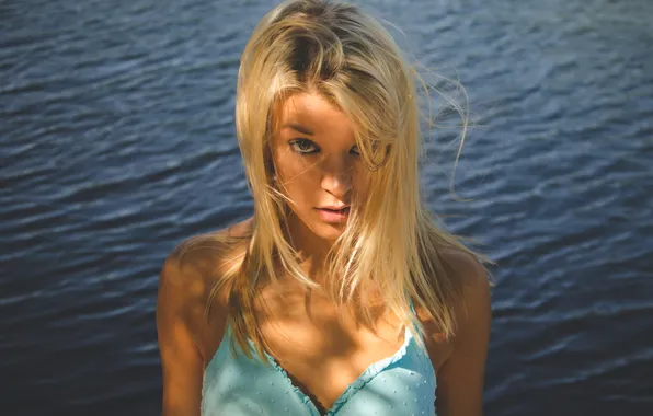 Look, lighting, blonde