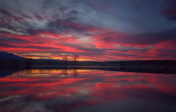 Sunset, lake, horizon, the beauty of nature, able, the crimson sky, picturesque landscape, Gerchev Nikolay