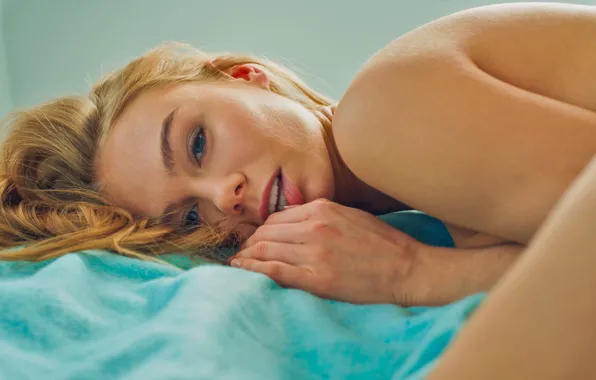 Woman, young, blue eyes, beautiful, model, look, blonde, bed