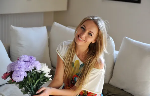 Flowers, smile, blonde, Hayley Marie Coppin