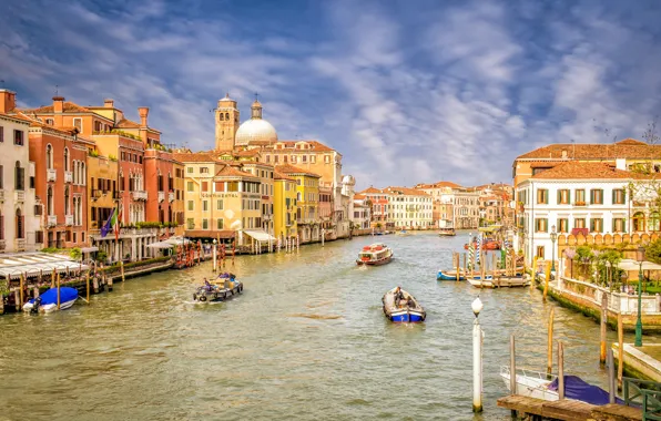 Picture the sky, clouds, people, home, boat, channel, Venice