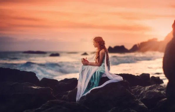 Picture stones, surf, girl, Edie Layland