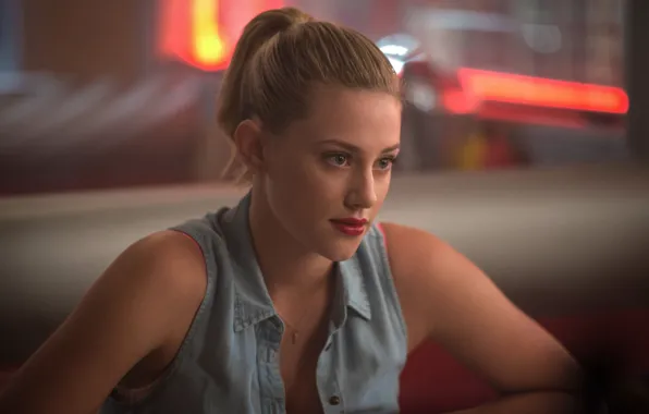 Picture blonde, actress, Riverdale, Betty Cooper, Lili Reinhart