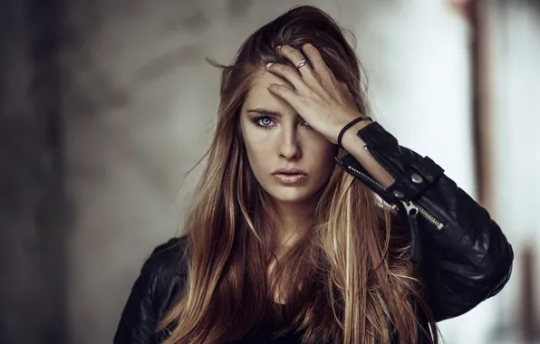 Model, hair, look, Camille Rowe, Hugues Bialas