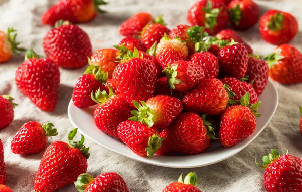 Berries, table, strawberry, plate, red, placer, a lot, tablecloth