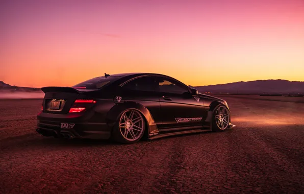 Picture desert, Mercedes-Benz, the evening, car
