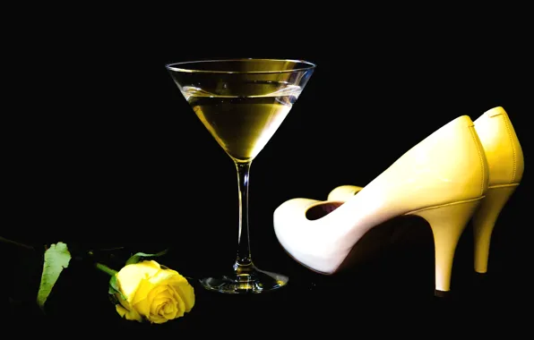 Picture glass, rose, shoes, Martini