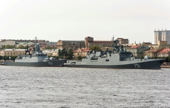 Saint Petersburg, frigate, Corvette, Neva, "Lively, "Admiral Essen