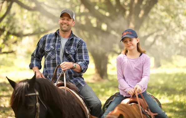 Picture greens, trees, smile, horse, father, walk, Homefront, Jason Statham