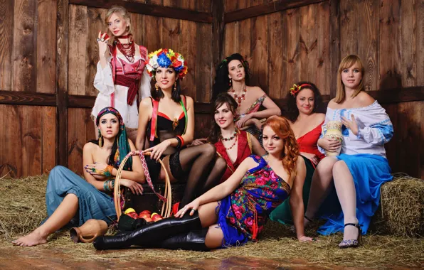 Apples, stockings, hay, beads, red, blonde, shoulders, wreath