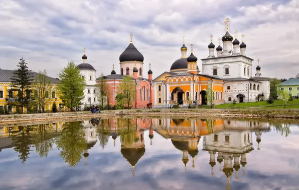 Picture the sky, temple, Davidova Pustyn