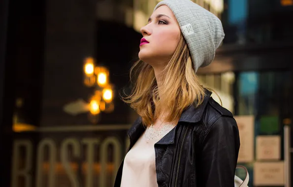 Picture the city, makeup, profile, cap