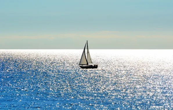 Sea, boat, yacht, horizon, silhouette, sails, the reflection of light