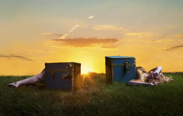 Girl, sunset, the situation, box