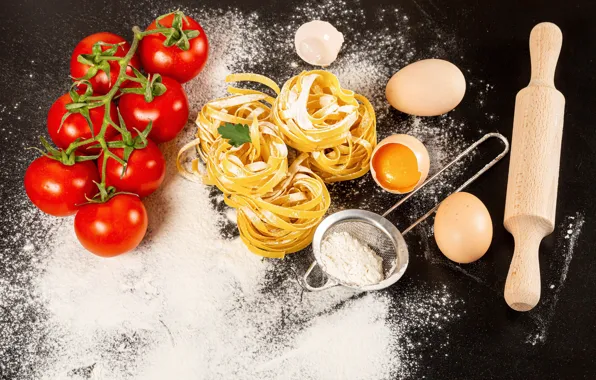 Eggs, vegetables, tomatoes, flour, pasta
