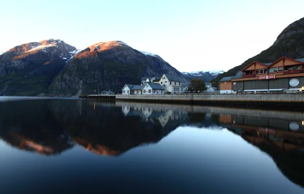 Picture snow, mountains, river, home, river, mountains, snow, houses
